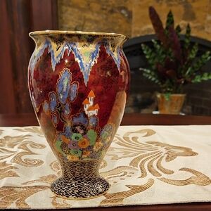 Exquisite Vintage Crown Devon Fieldings Art Deco 'Fairy Castle' Gold Gilded Vase